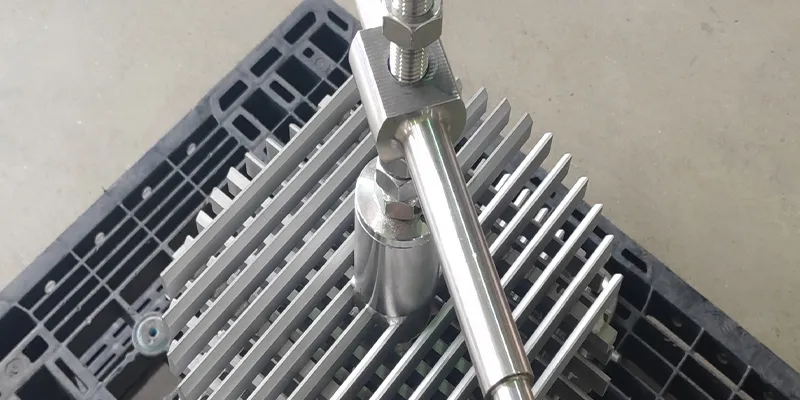 Bekalan Alat Ganti & Komponen